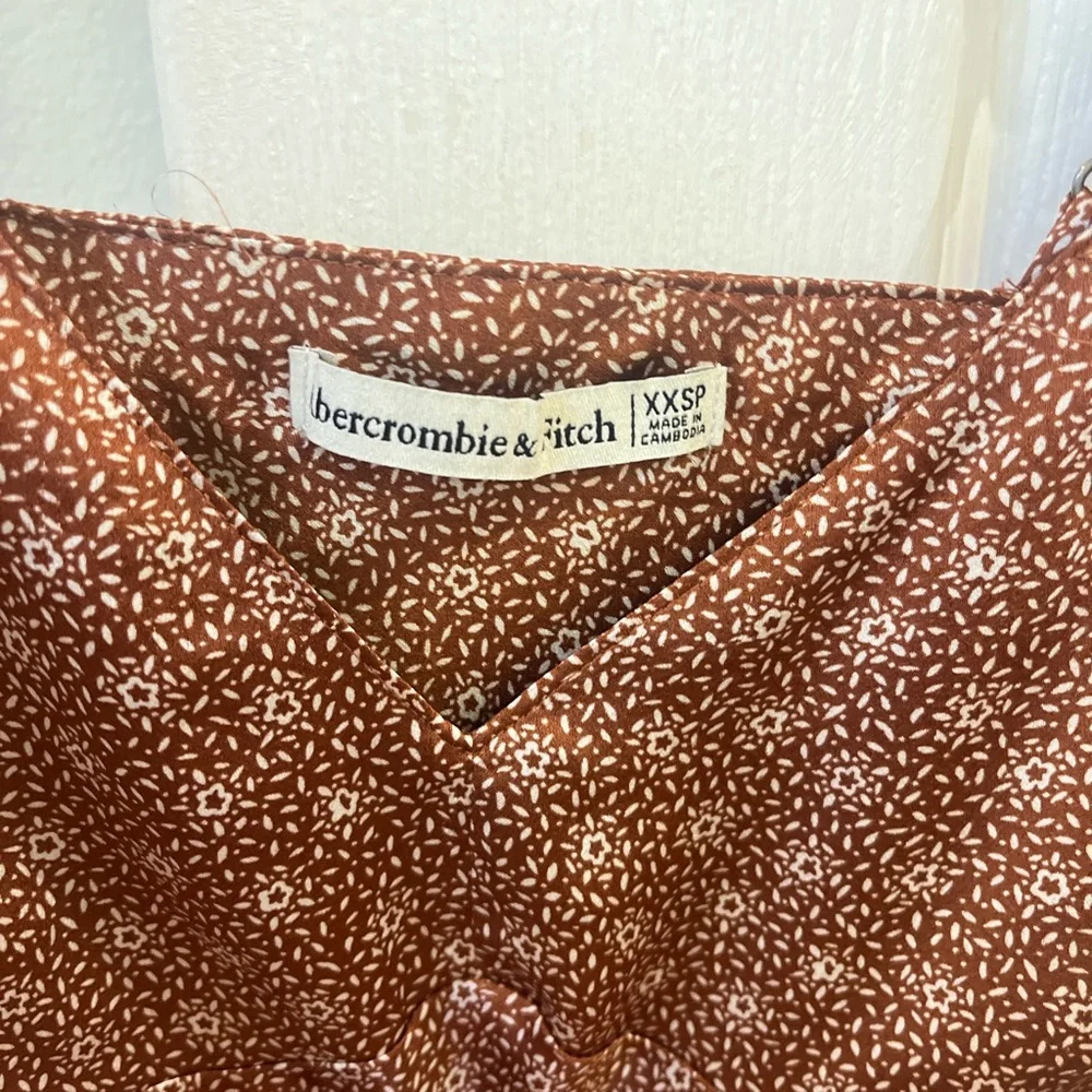 abercrombie & fitch maroon mini dress | size xxs - Picture 3 of 3